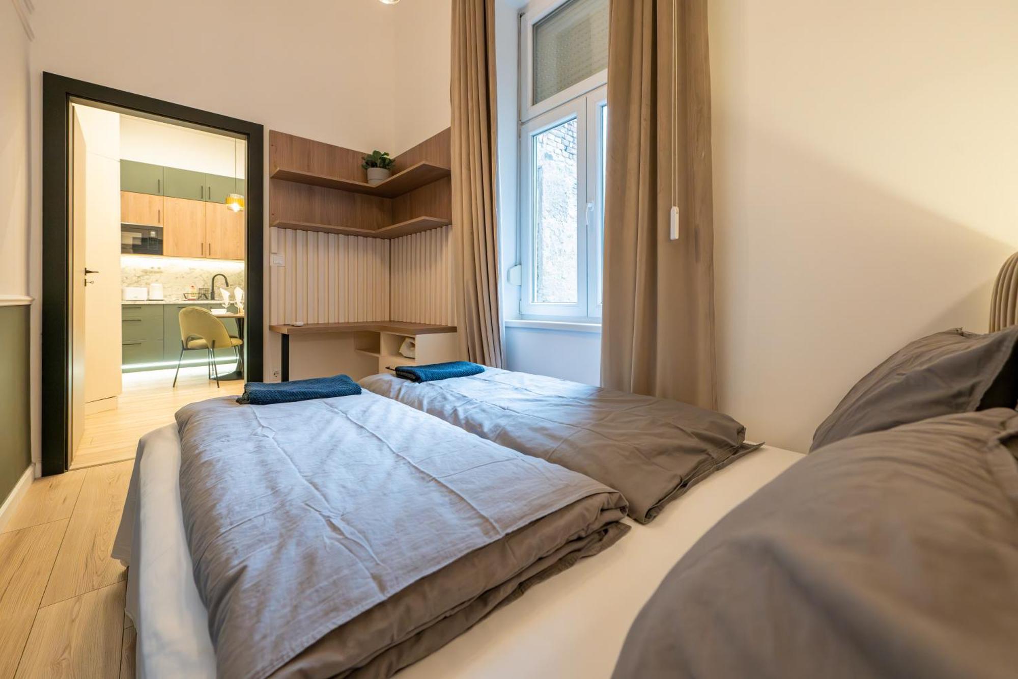 Acacia-A20 Suites — Photos 1